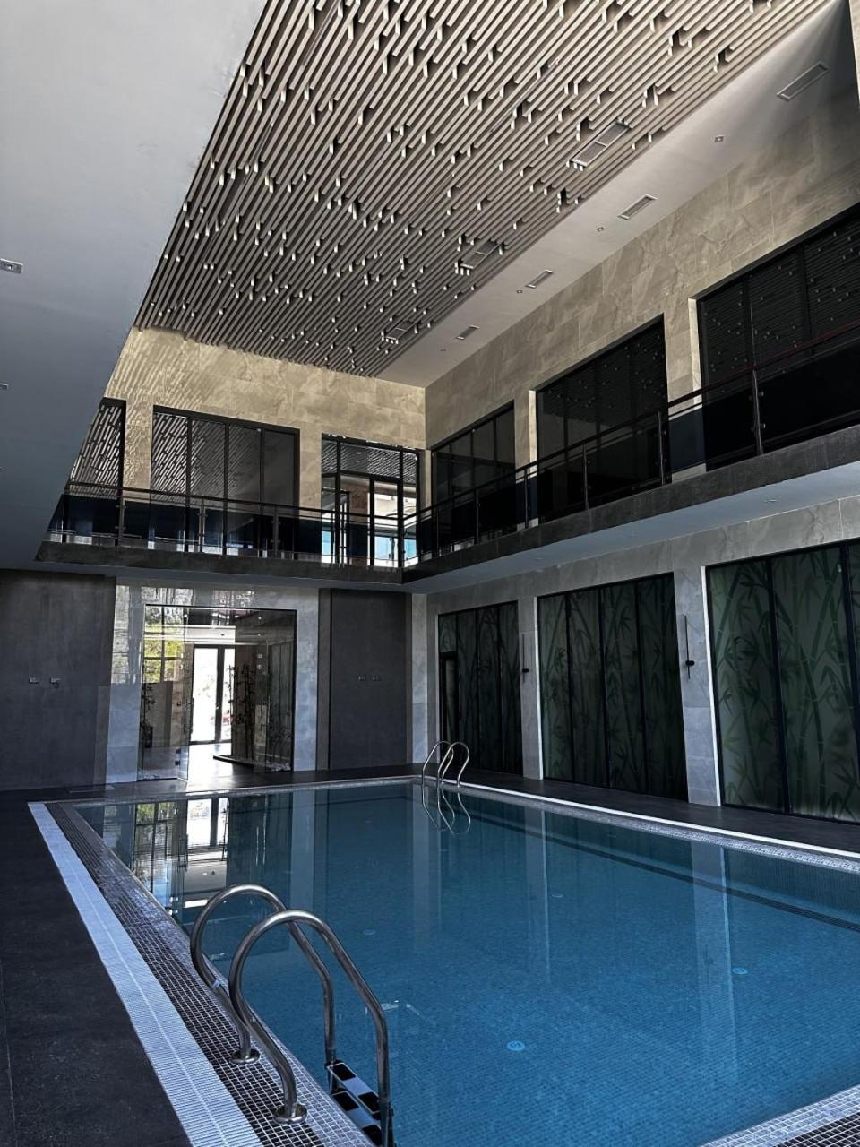Ziyorat Luxury Hotel Fargʻona Buitenkant foto