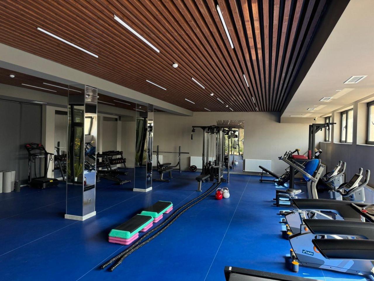 Ziyorat Luxury Hotel Fargʻona Buitenkant foto