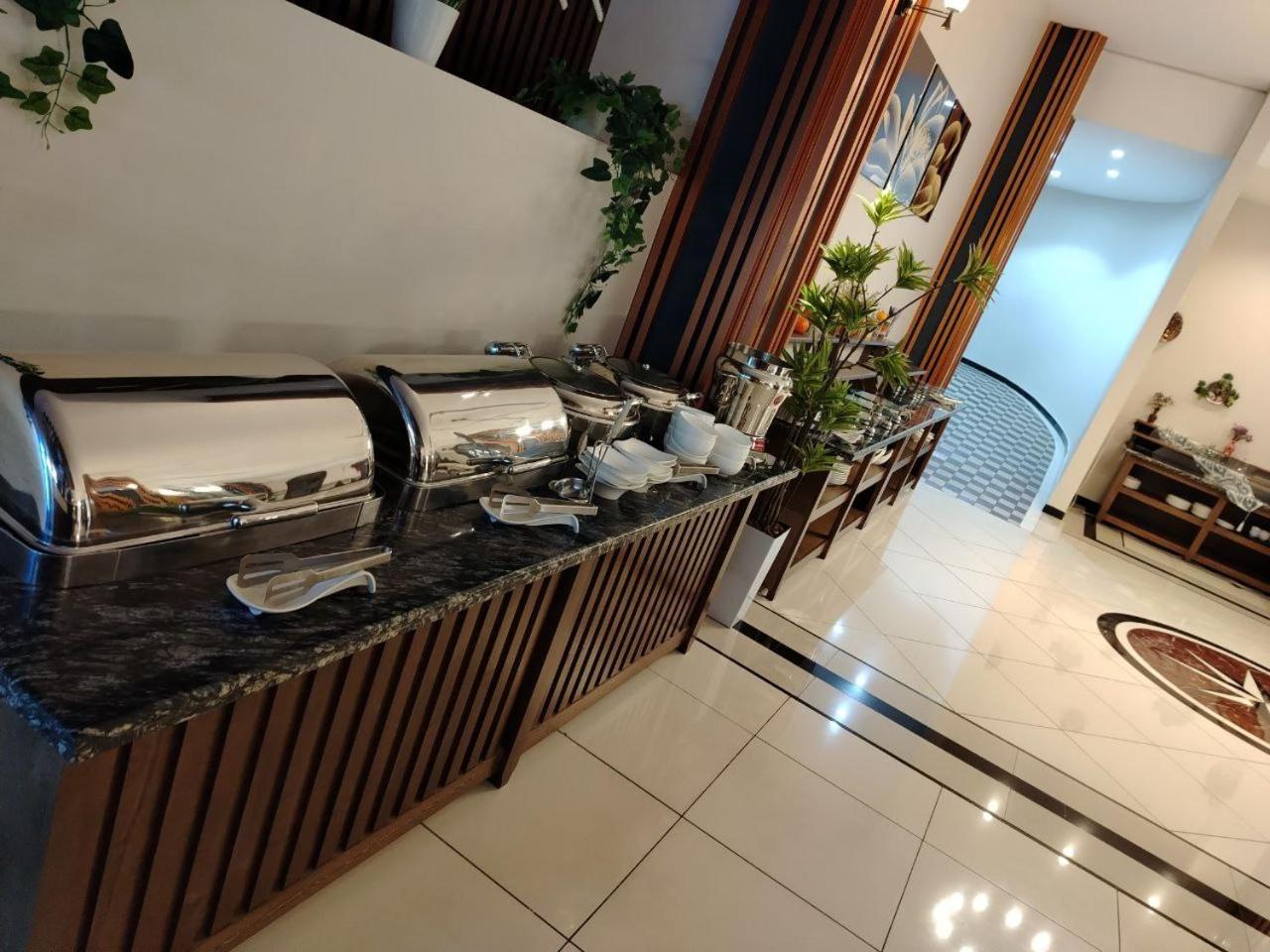 Ziyorat Luxury Hotel Fargʻona Buitenkant foto